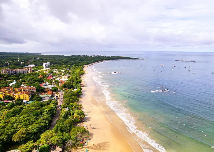 Сasa de vacaciones Casa De La Perla, Ocean View 4 Bedroom Tamarindo