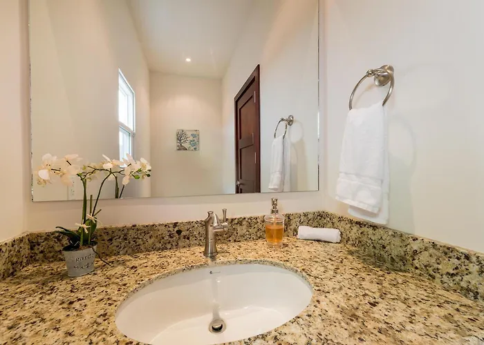 Сasa de vacaciones Casa De La Perla, Ocean View 4 Bedroom Tamarindo