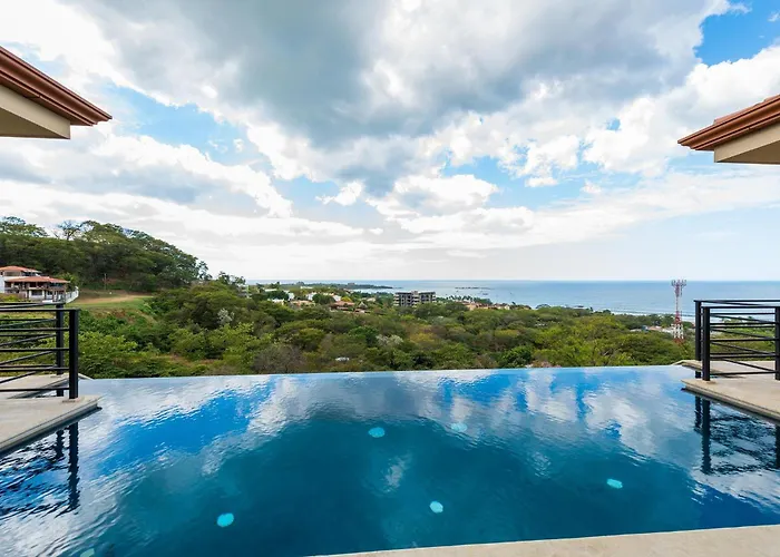 Casa De La Perla, Ocean View 4 Bedroom *